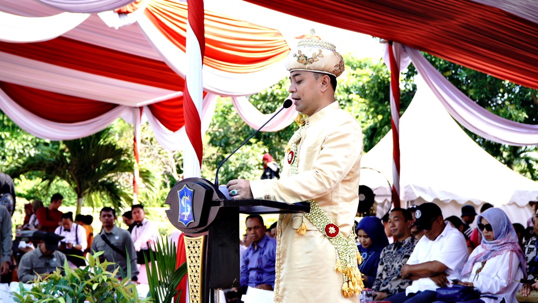 Wali Kota Eri Cahyadi Berikan Sambutan di Surabaya Vaganza