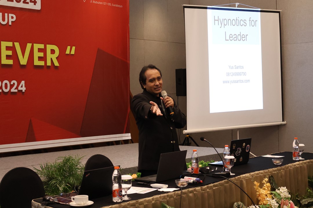 Yus Santos Jelaskan tentang Hypnotics for Leader
