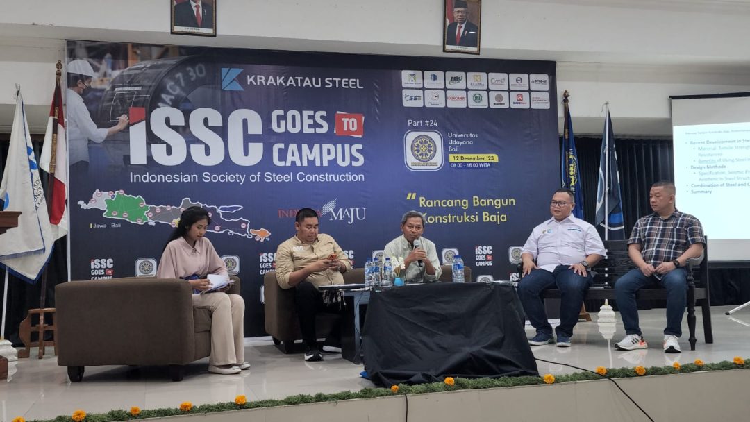 Pihak PT Kencana Maju Bersama Cabang di RBKB yang Diadakan di Universitas Udayana Bali