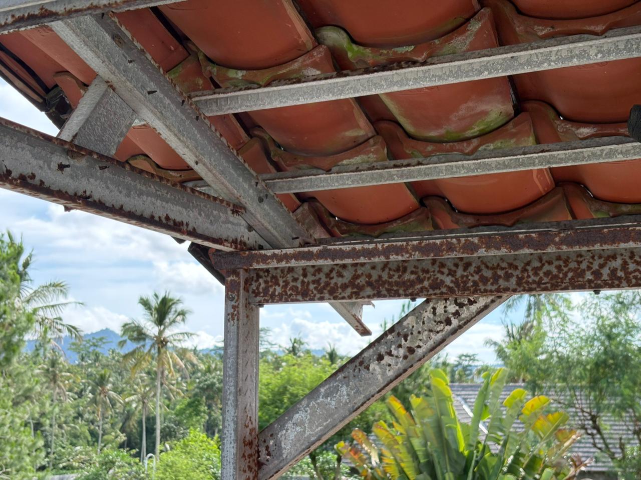 Baja Ringan Mudah Berkarat
