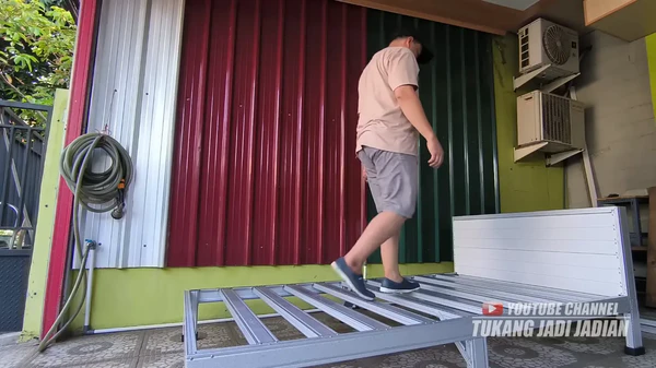 DIY Baja Ringan KENCANA DIY Baja Ringan KENCANA