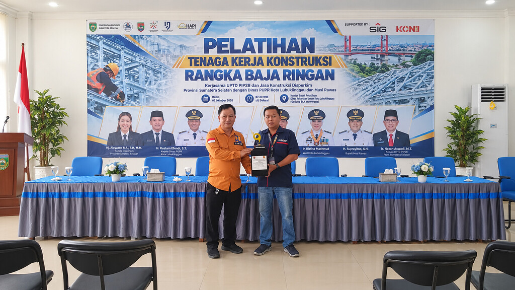 Penyerahan Simbolik Cendera Mata